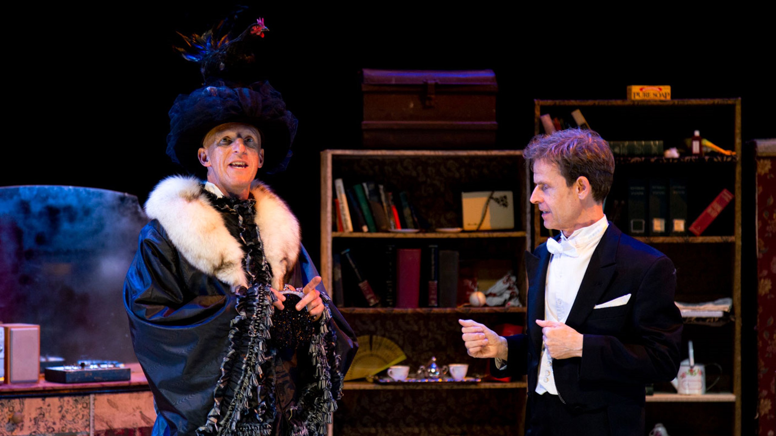 comedy of manners the importance of being earnest